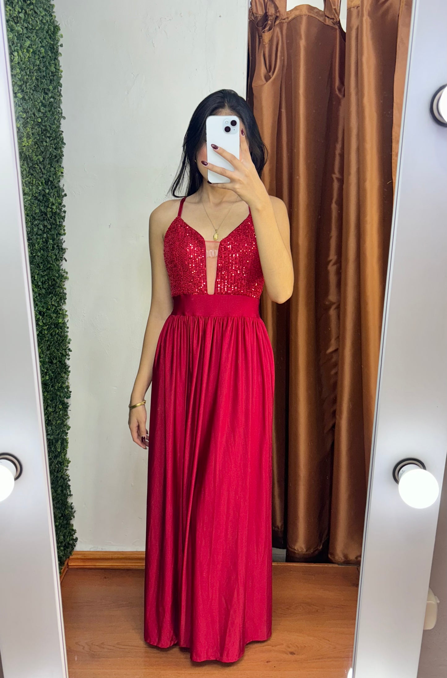 Vestido largo con lentejuelas