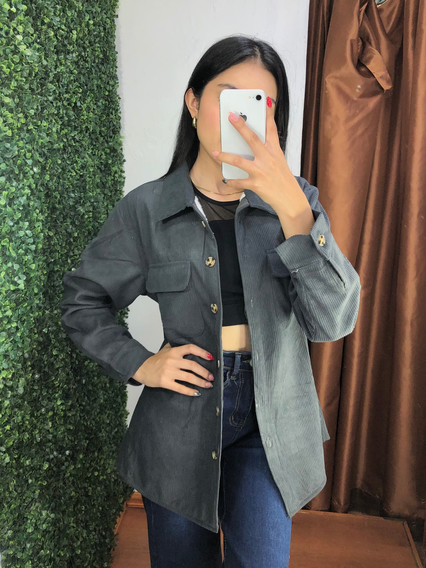 Camisa afelpada con botones