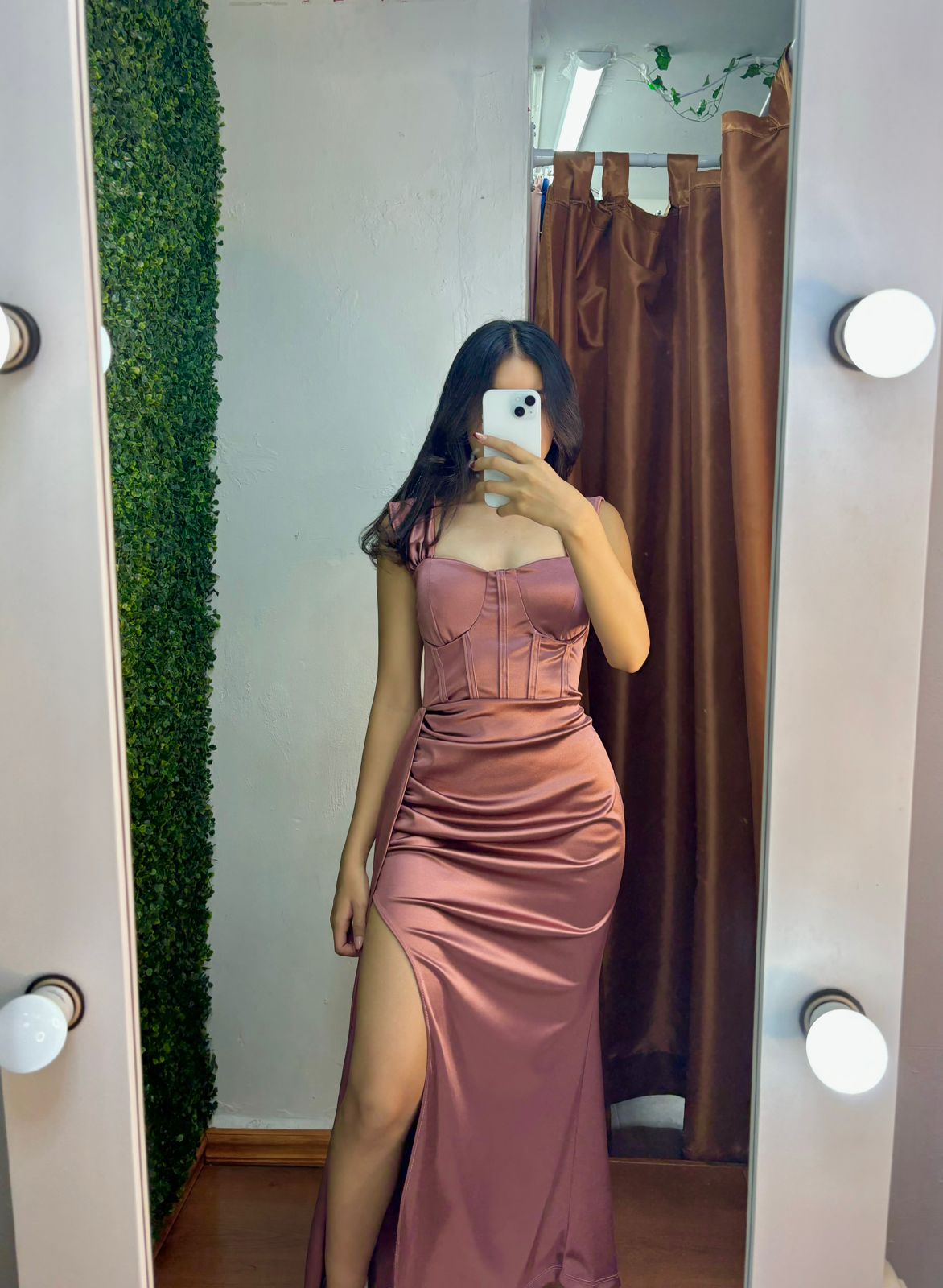 Vestido Largo Satin con Abertura en la Pierna S/M