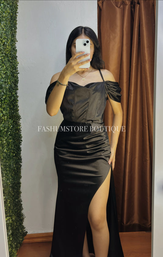 Vestido largo con mangas caídas