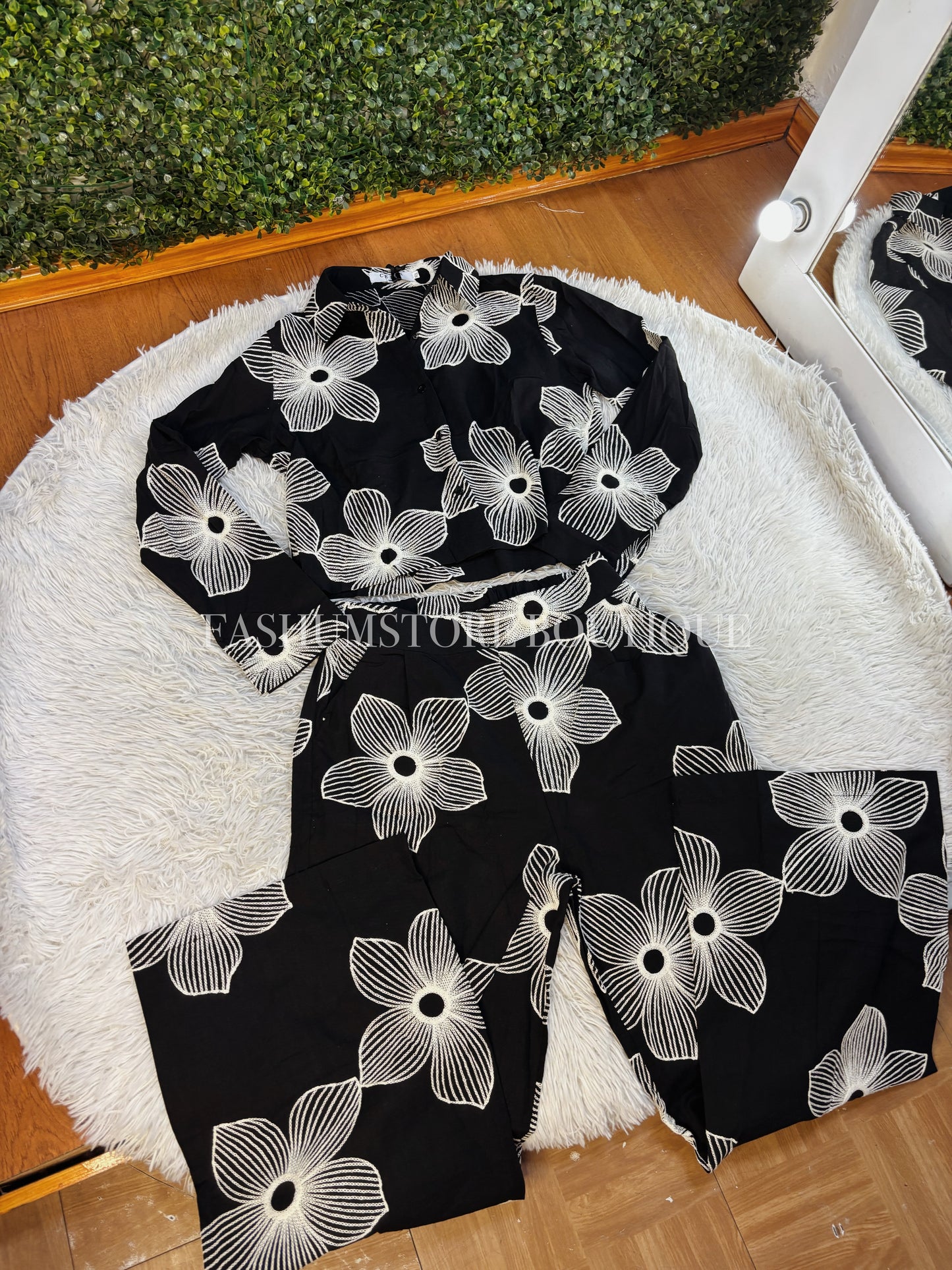 Conjunto bordado