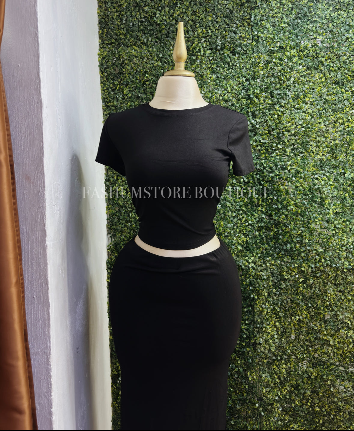 Conjunto blusa y falda negro L/XL
