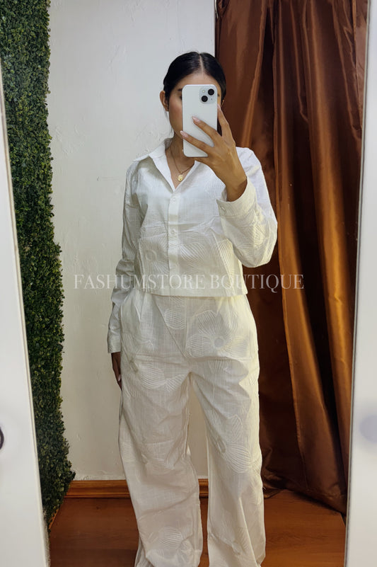 Conjunto bordado